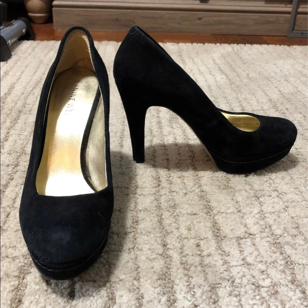 Black Suede Pumps